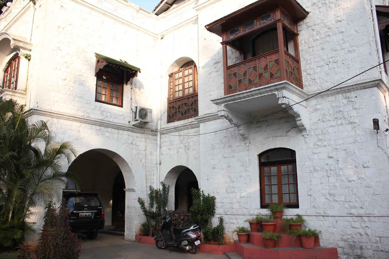 Hotel Ritz Pune Ngoại thất bức ảnh