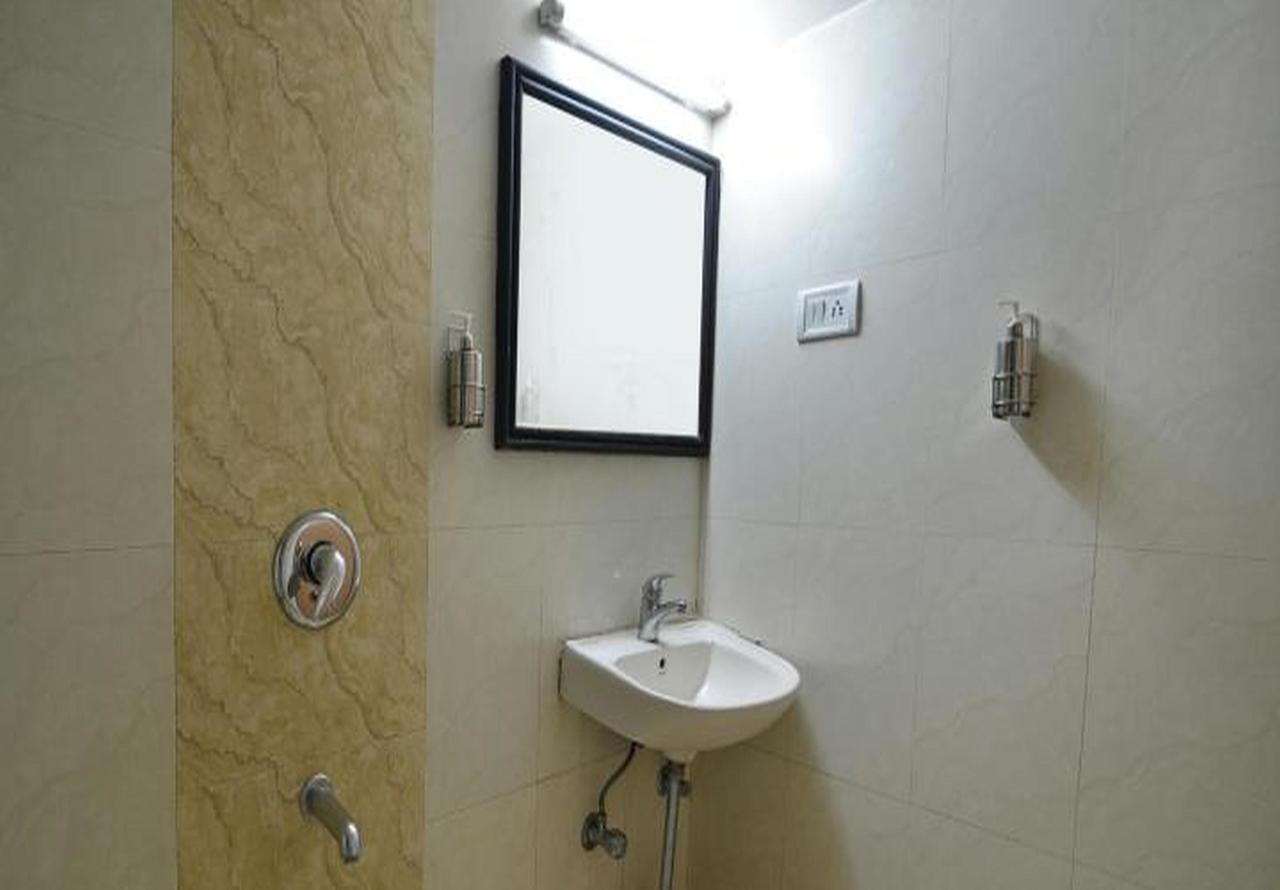 Hotel Ritz Pune Ngoại thất bức ảnh