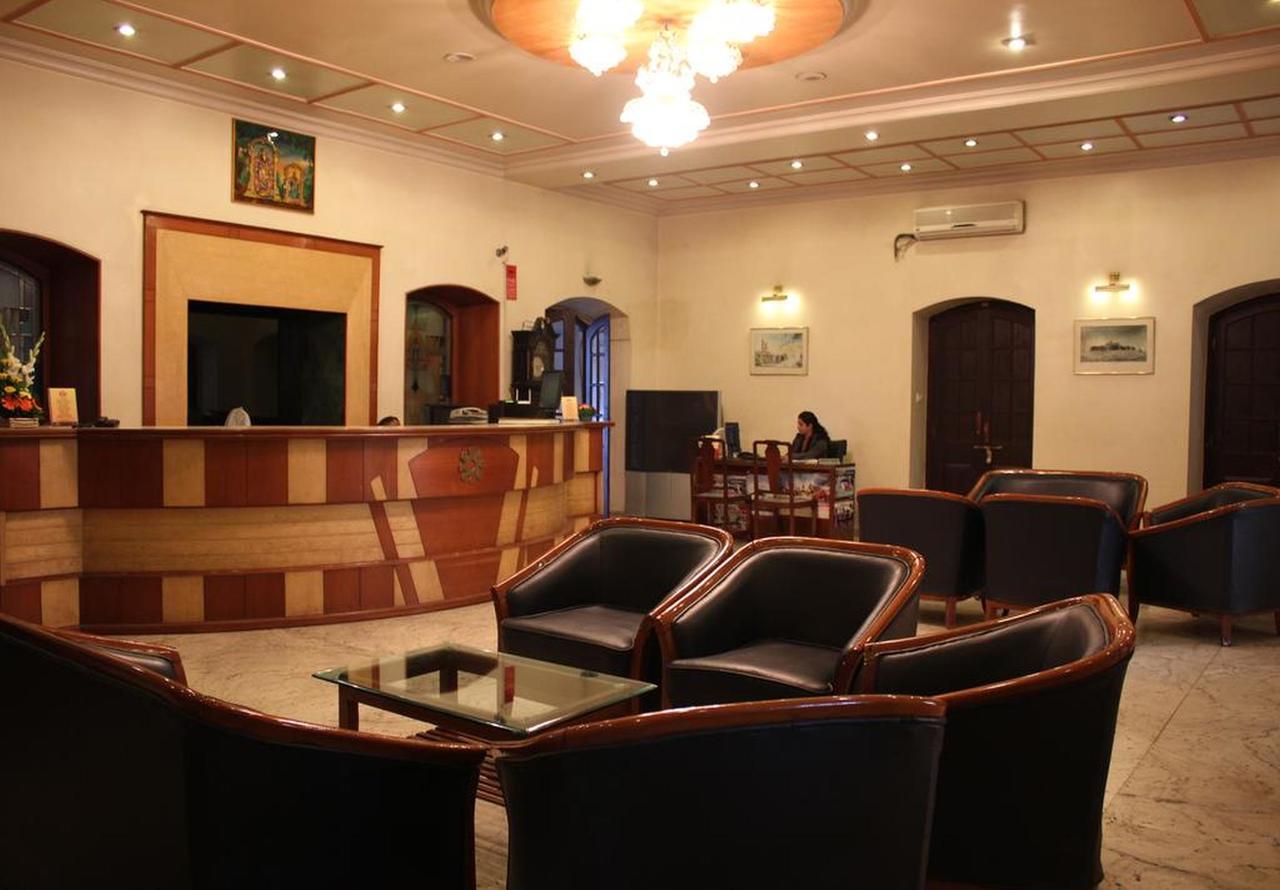 Hotel Ritz Pune Ngoại thất bức ảnh